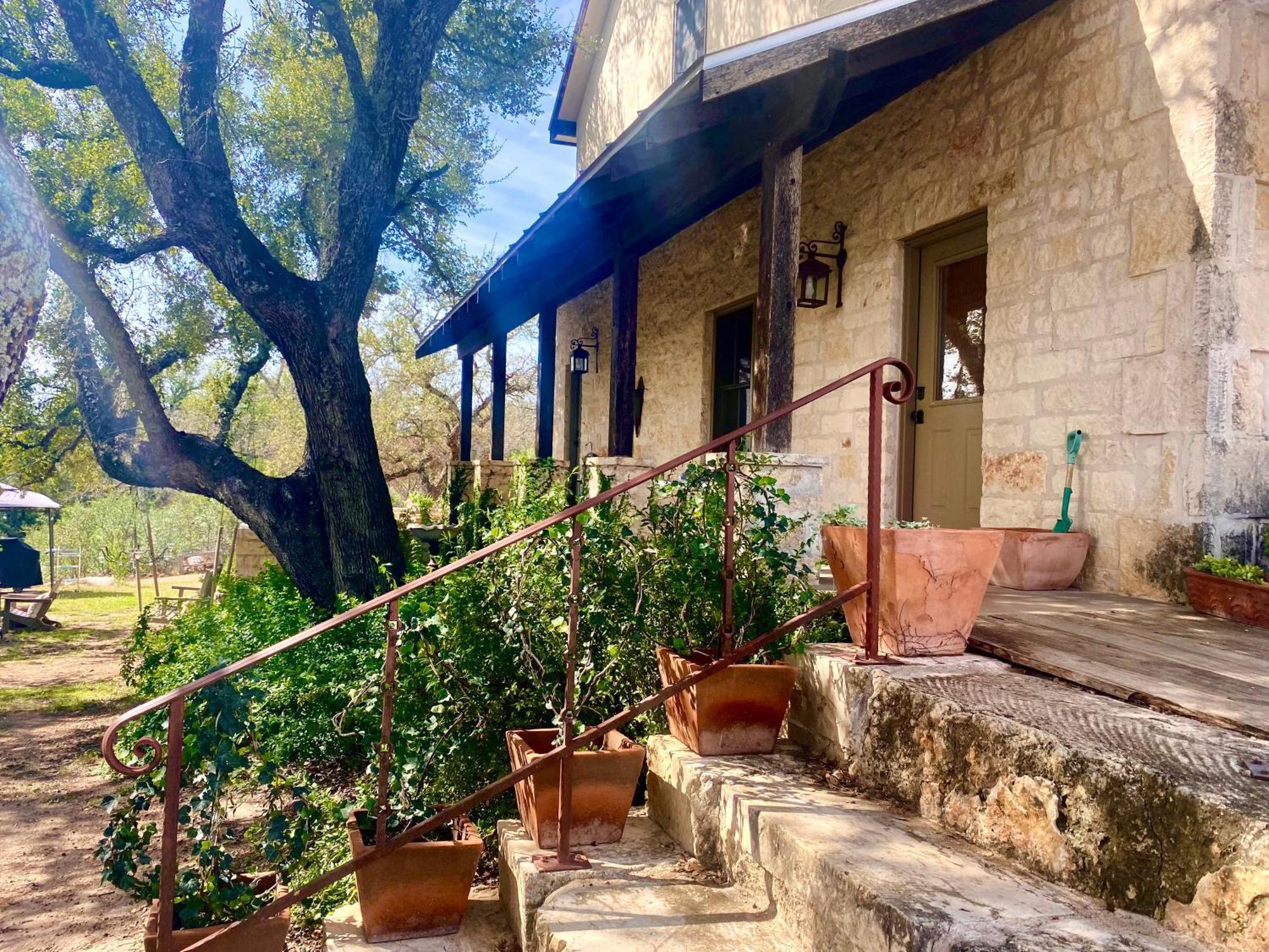 V700 Ranch Stays Marble Falls Bagian luar foto