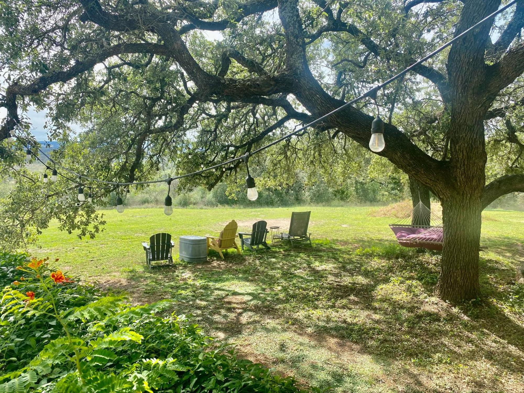 V700 Ranch Stays Marble Falls Bagian luar foto