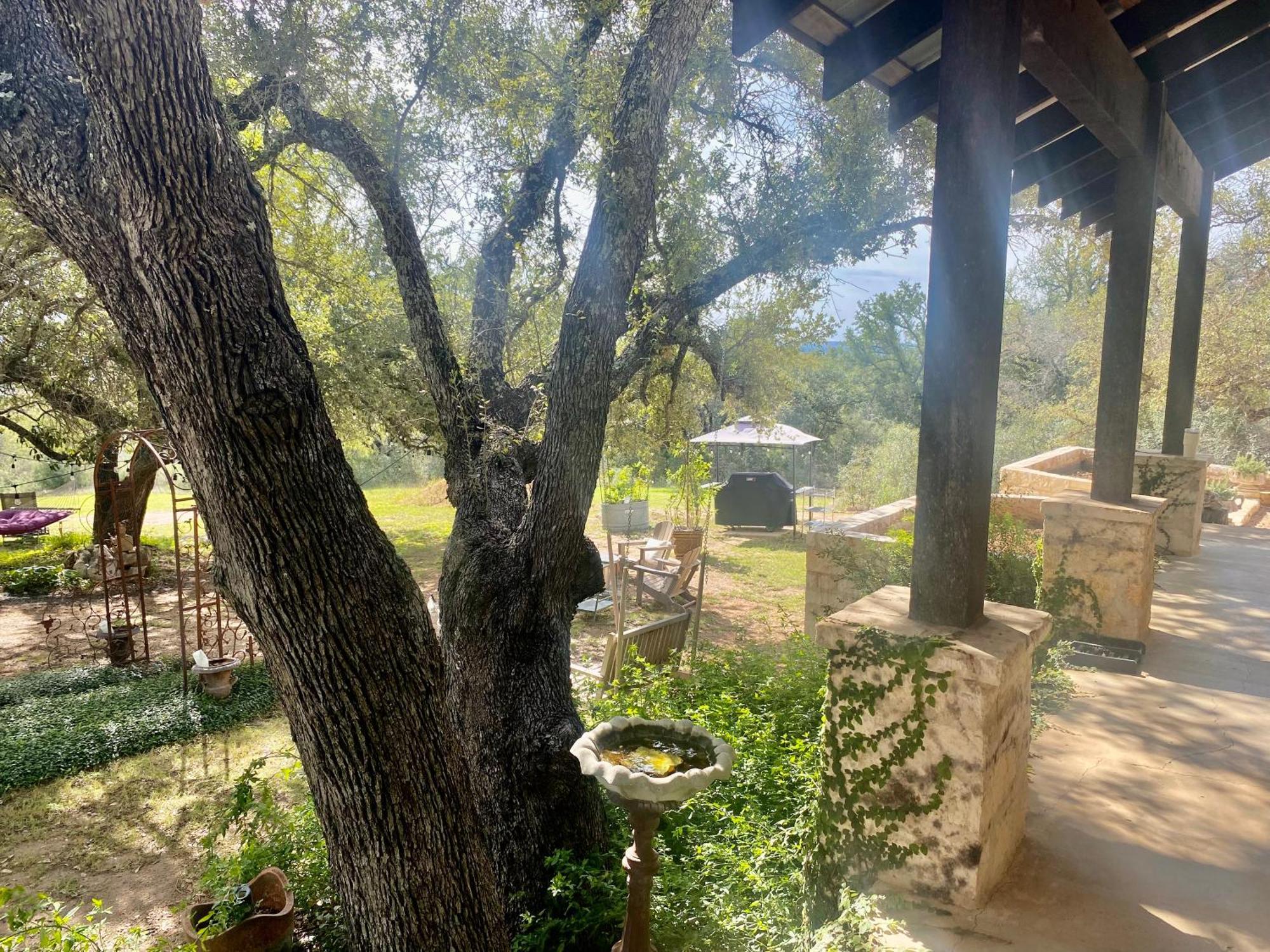 V700 Ranch Stays Marble Falls Bagian luar foto